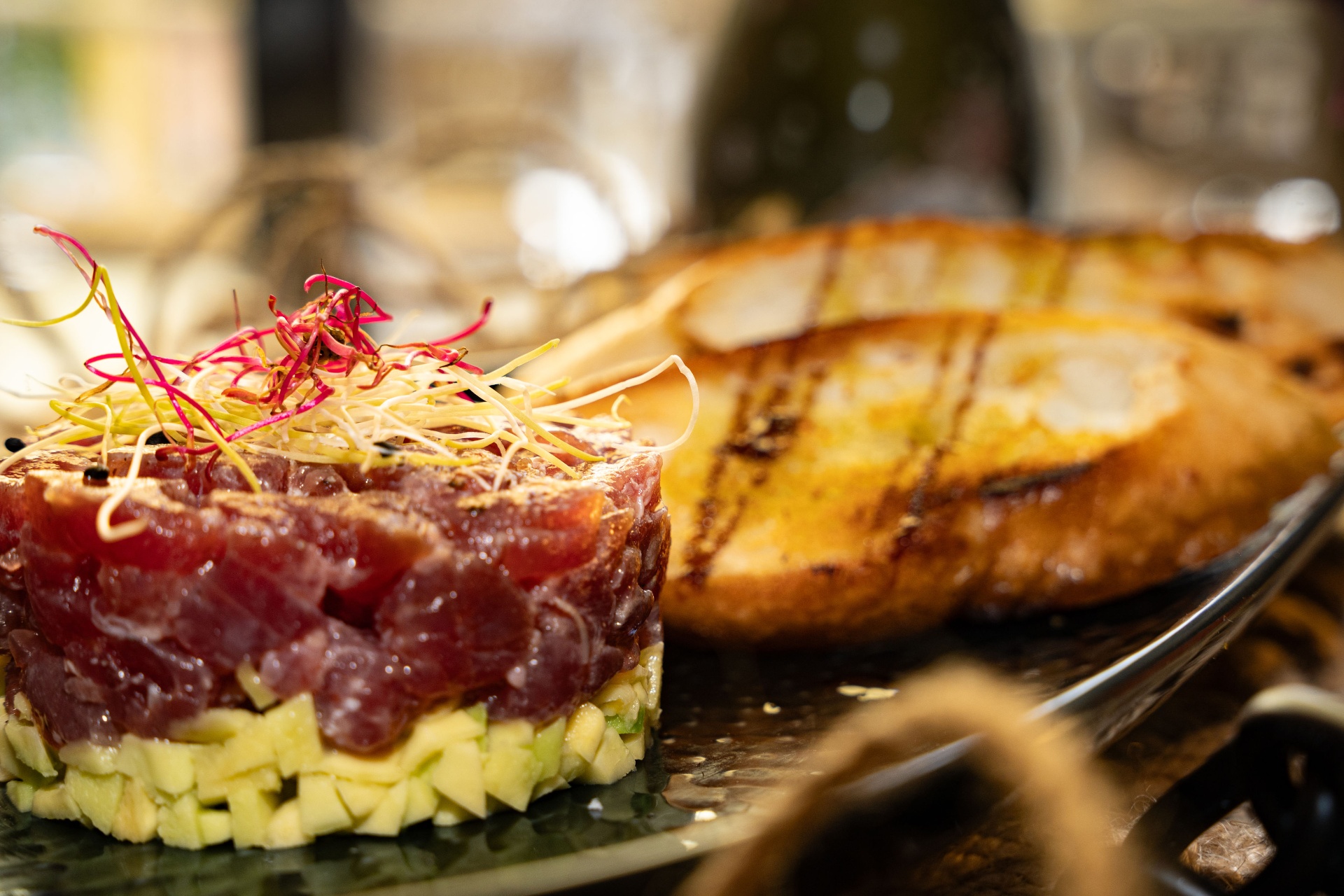 Oli Mare – tuna tartare, Poreč